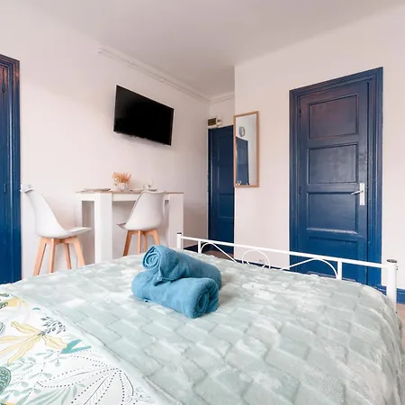 Apartment Pres De La Gare Et Centre